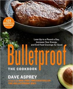 Portada del libro de Dave Asprey "Bulletproof: The Cookbook" (el libro de cocina bulletproof)